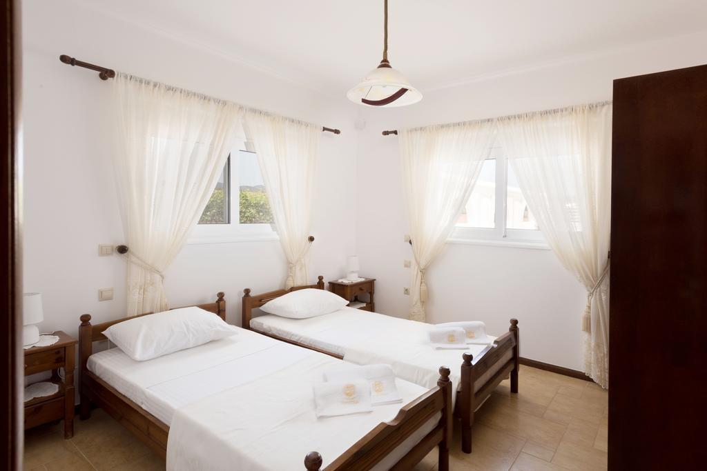 Villa Dimitra Генади Екстериор снимка